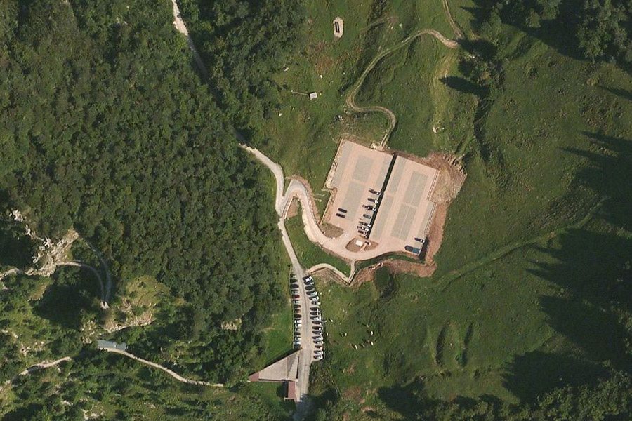 Parcheggio di Bocchetta Campiglia veduta aerea